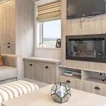 Lakefront 5 Star Country Park Private Fishing Free Parking S Малтон